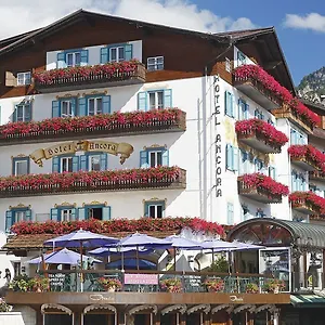 Ancora Cortina Hotel